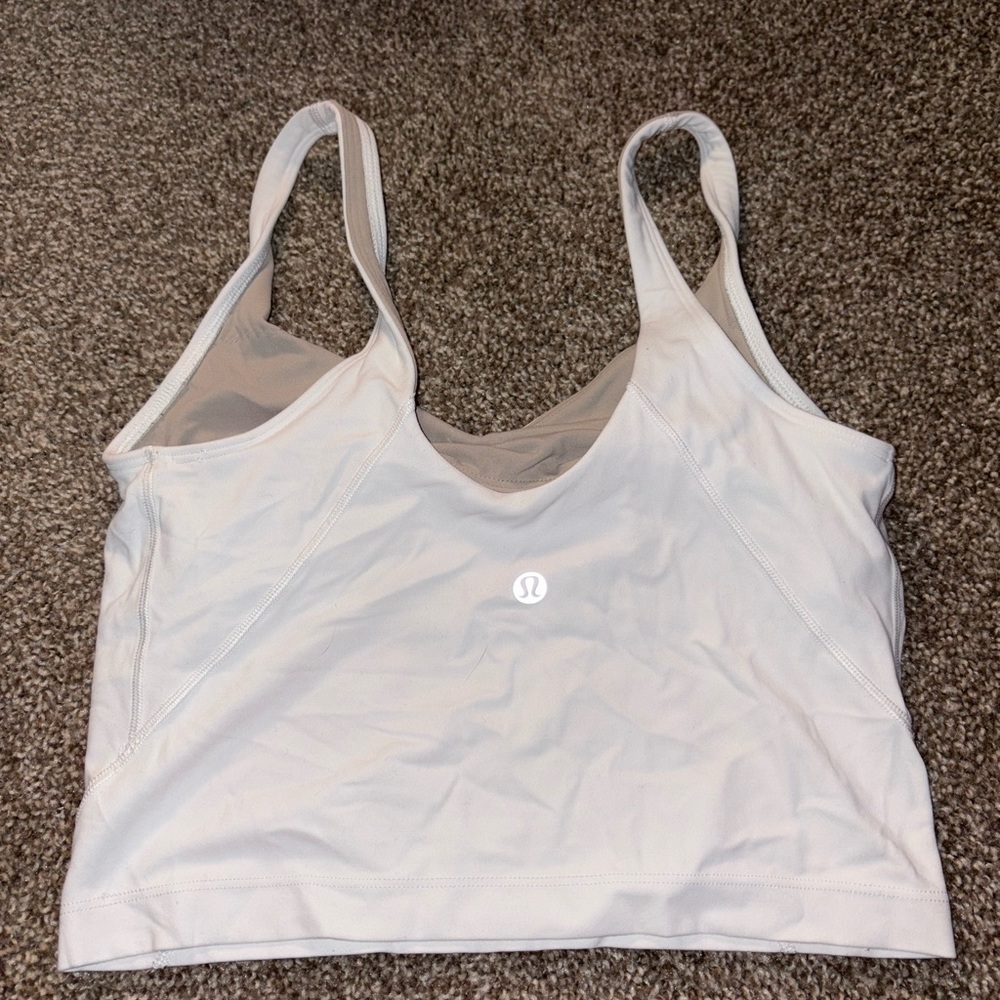 White align tank